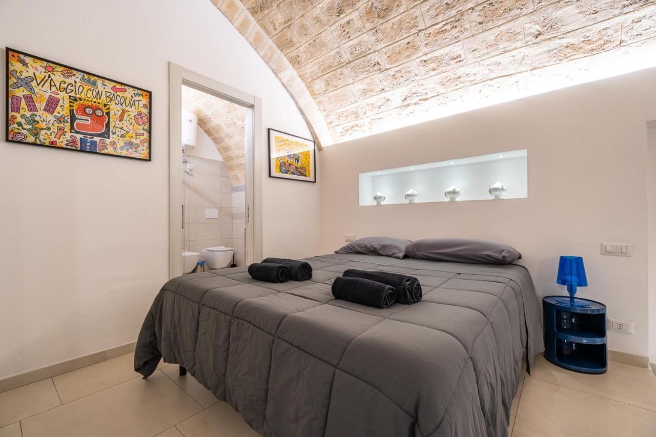 Le Cave Apartment Бари Екстериор снимка