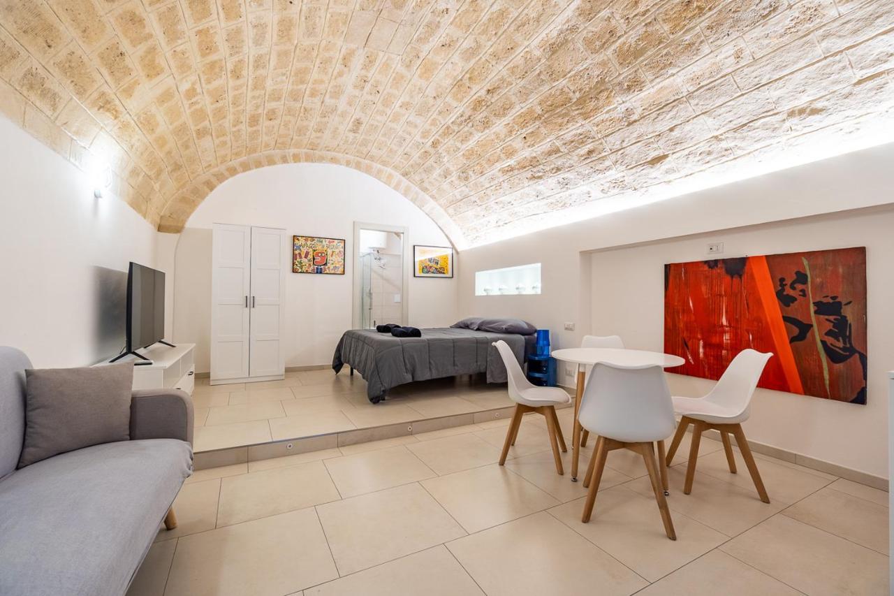 Le Cave Apartment Бари Екстериор снимка