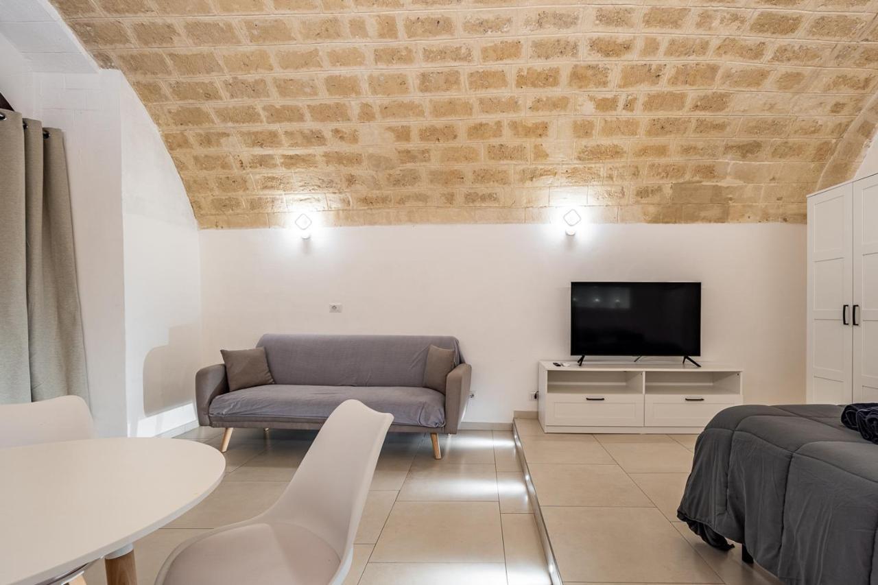 Le Cave Apartment Бари Екстериор снимка